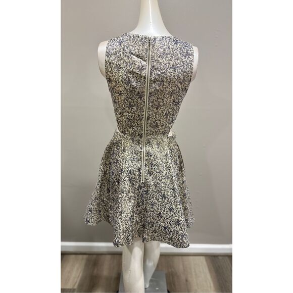 Alice + Olivia Cutout Metallic Jacquard Fit & Flare Mini Dress Black Size 2 $440 - Picture 8 of 11